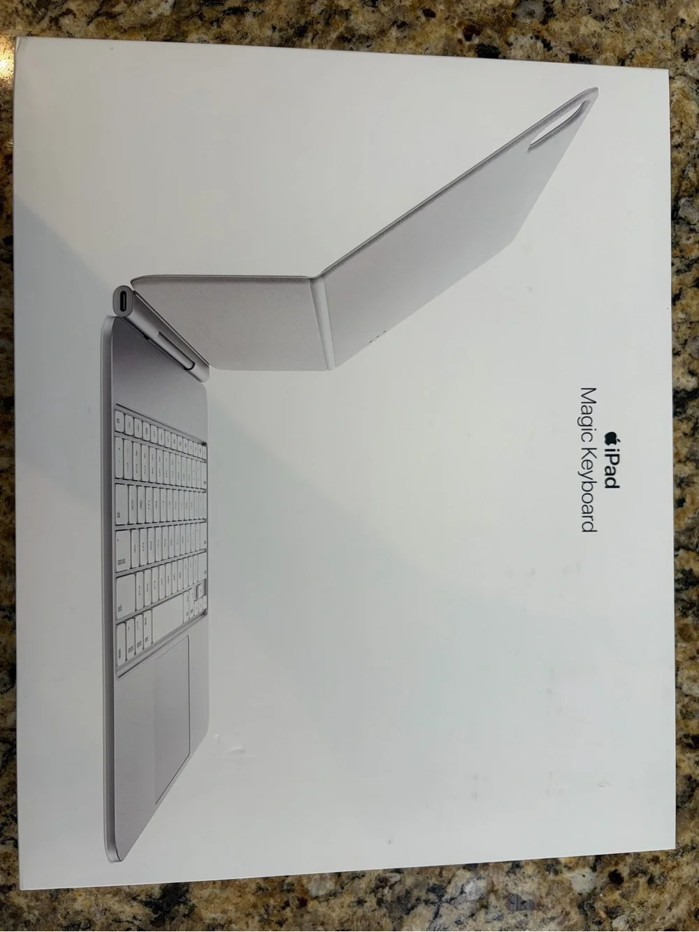 Apple Magic Keyboard for iPad Pro M4 13in in great condition
